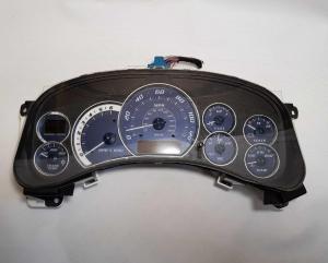 Приборная панель Cadillac Escalade 2002-2006 15073350