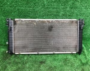 Радиатор двигателя Cadillac Escalade / Tahoe 2015-2020 84164905 ; 23145552 ; 23378653