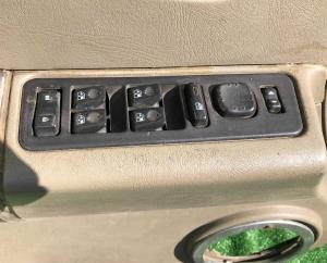 Кнопки стеклоподъемника водительские Hummer H2 2003-2006 15883319 ; 15109667 ; 15112971 ; 15125142 ; 10398564 ; 15195300 ; 15186208 ; 15202850
